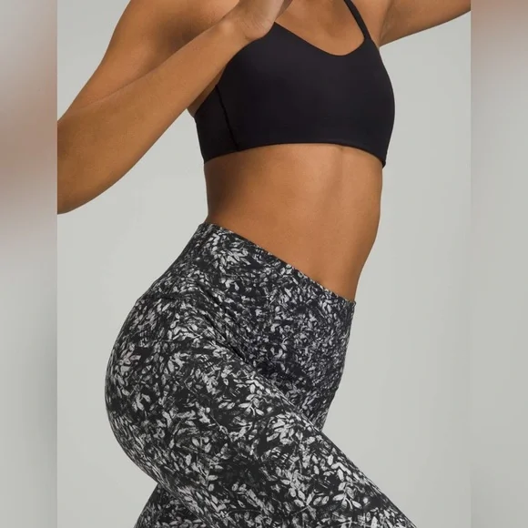 NWOT Lululemon Align High-Rise Crop 21" - Picture 4 of 8